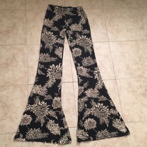 Novella Rayale bells